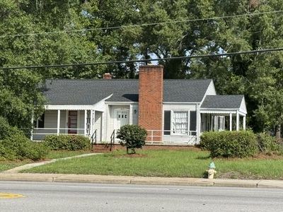 1800 Fourth Ave., Conway, SC 29527