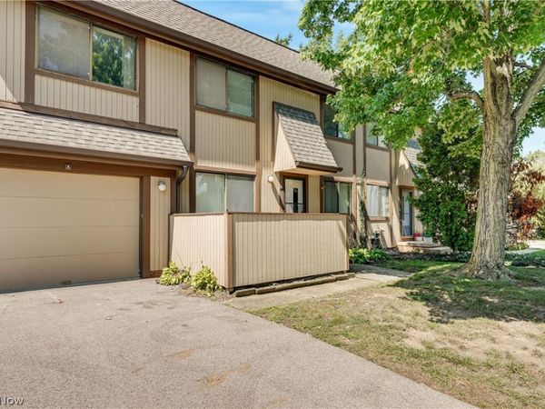 35007 S Turtle Trail , Unit A, Willoughby, OH 44094
