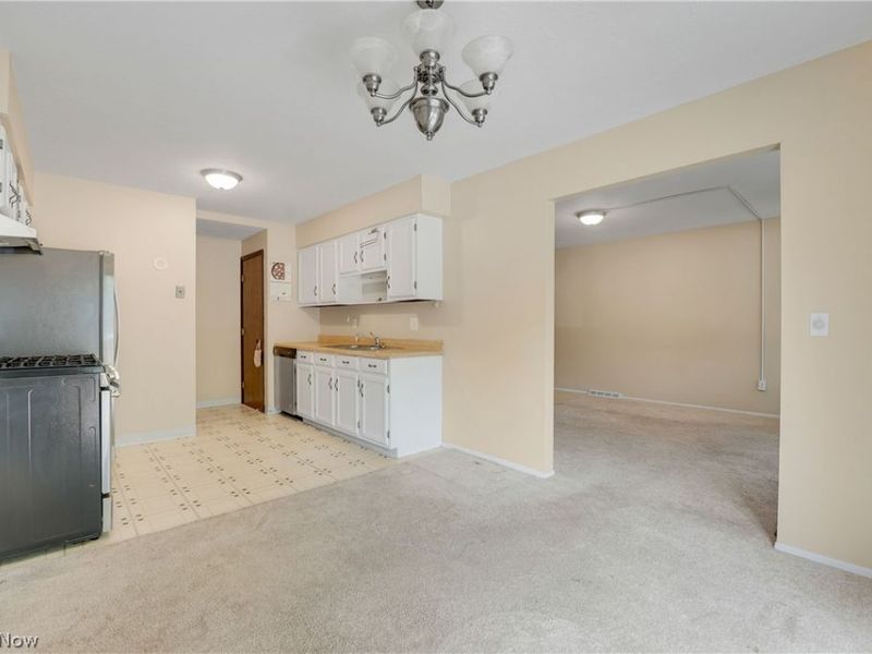 35007 S Turtle Trail, Unit A, Willoughby, OH 44094 Photo 5