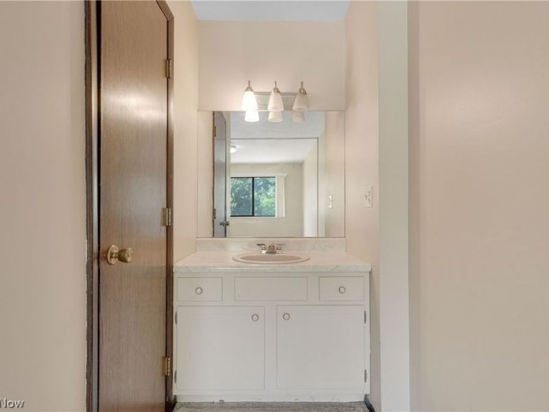 35007 S Turtle Trail, Unit A, Willoughby, OH 44094 Photo 8