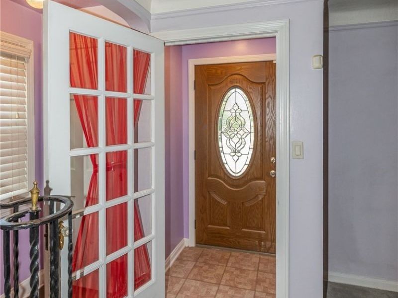 831 Sable Road, Cleveland, OH 44119 Photo 2