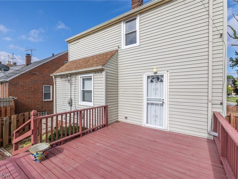 831 Sable Road, Cleveland, OH 44119 Photo 7
