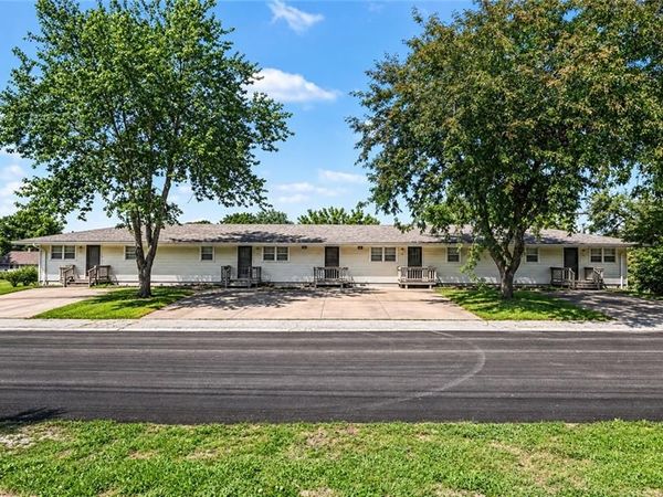 115 W Orchard Street, Odessa, MO 64076
