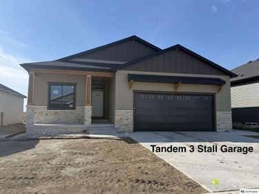 9557 S 87th Street, Lincoln, NE 68526