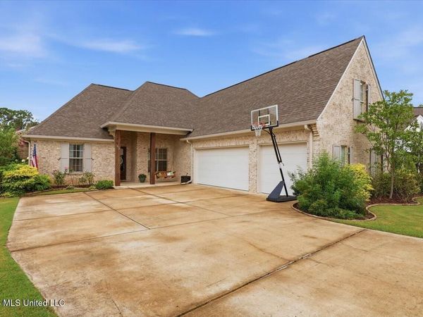 310 Colony Court, Madison, MS 39110