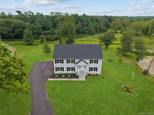 109 Robinson Lane , Wappingers Falls, NY 12590