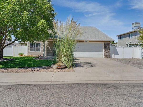647 Longs Peak Drive , Grand Junction, CO 81504