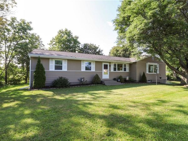 13 Colonial Drive , Horseheads, NY 14845