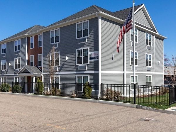 101 California Ave, Unit 102, Quincy, MA 02169