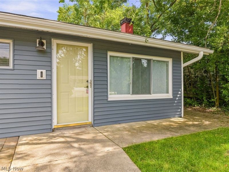 9103 Cranbrook Drive, Northfield Village, OH 44067 Photo 4