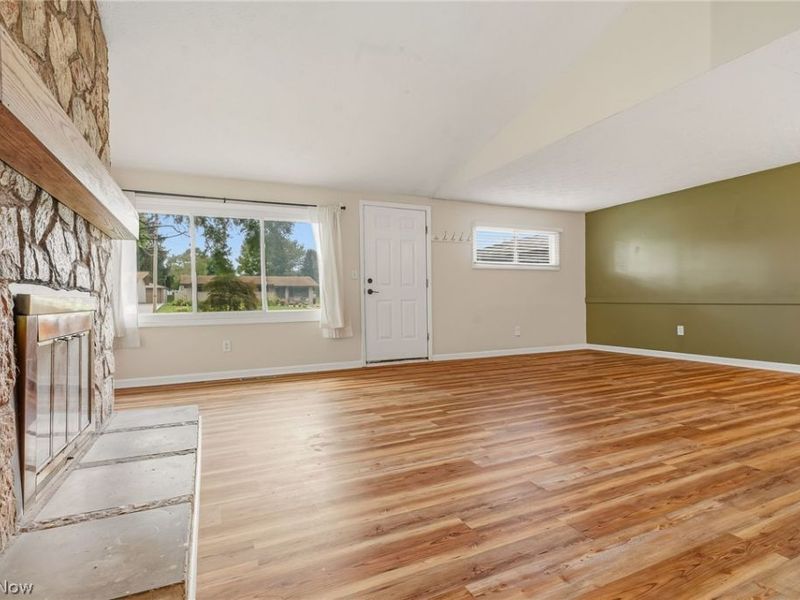 9103 Cranbrook Drive, Northfield Village, OH 44067 Photo 5