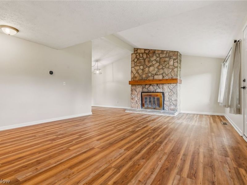 9103 Cranbrook Drive, Northfield Village, OH 44067 Photo 6