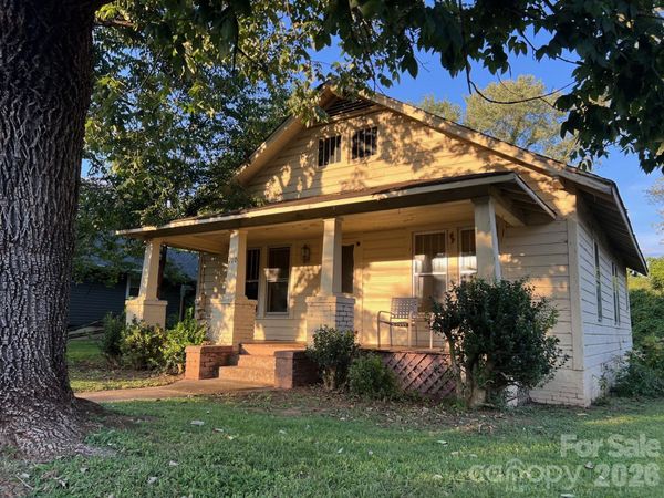 110 Linville Street , Morganton, NC 28655