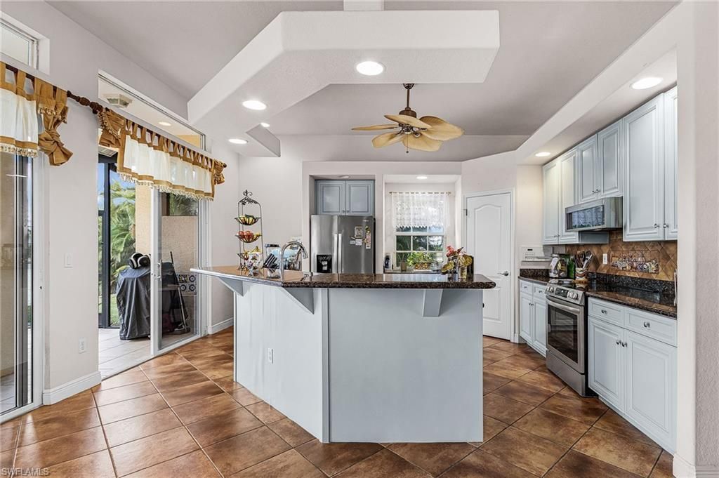 3611 NW 14th St , Cape Coral, FL 33993 Photo