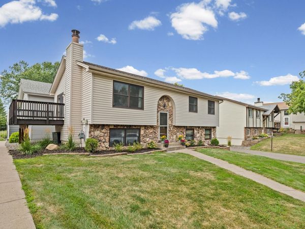 3531 Pilgrim Lane N, Plymouth, MN 55441