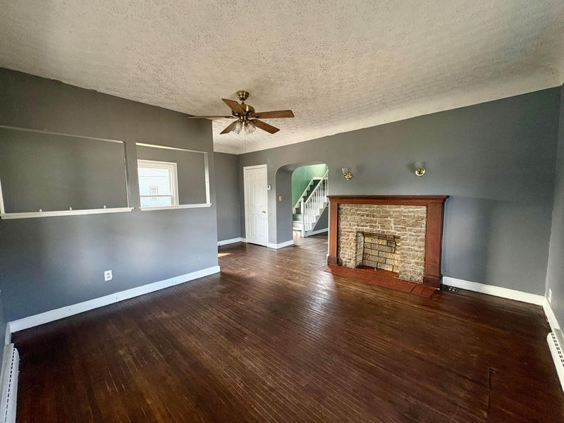 425 Forest Rose Avenue , Lancaster, OH 43130 Photo 2