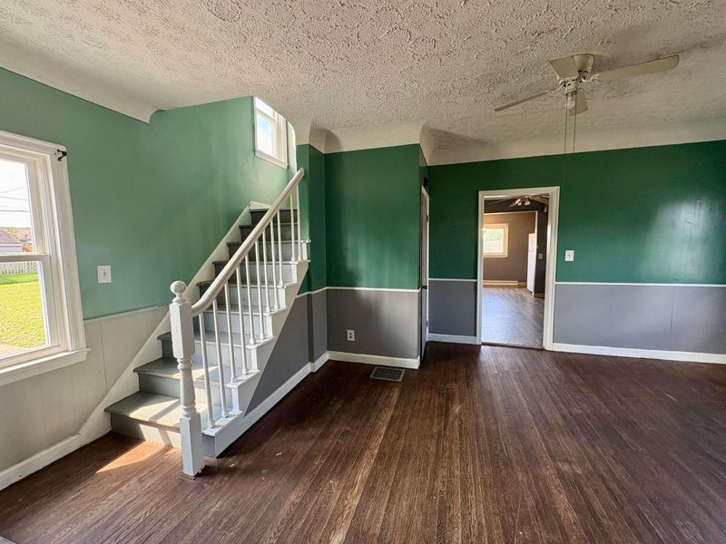 425 Forest Rose Avenue , Lancaster, OH 43130 Photo 3