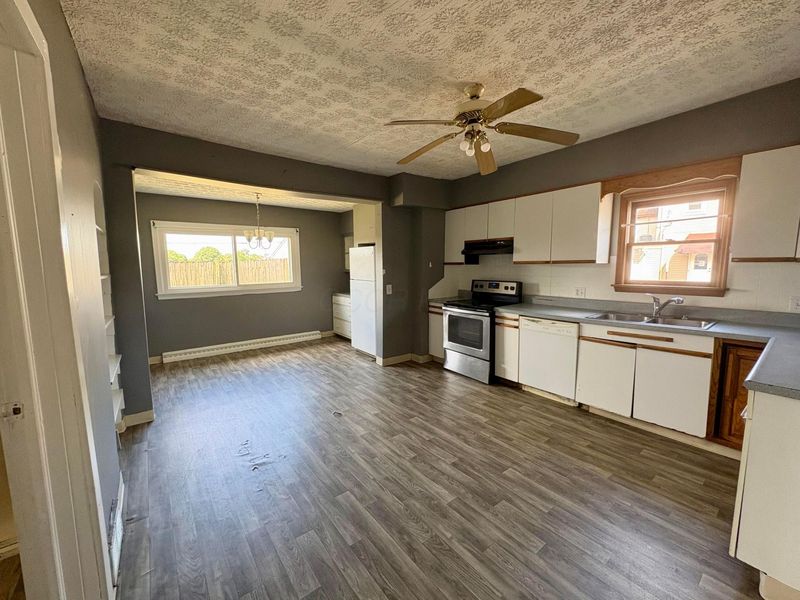 425 Forest Rose Avenue , Lancaster, OH 43130 Photo 5