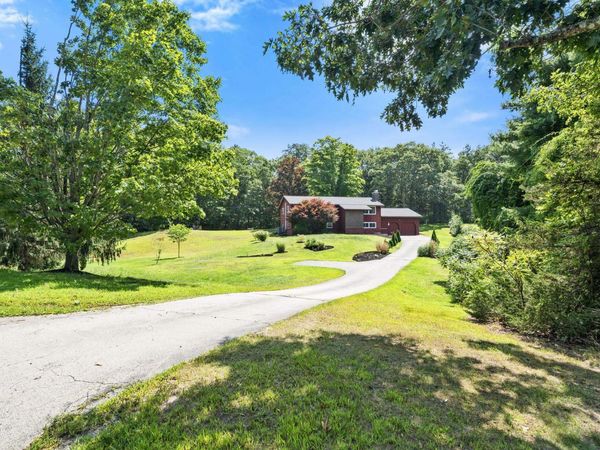 99 Kimball Hill Road, Hudson, NH 03051