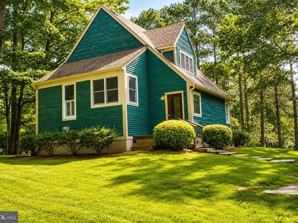 1111 OLD SALEM ROAD, IRVINGTON, VA 22480