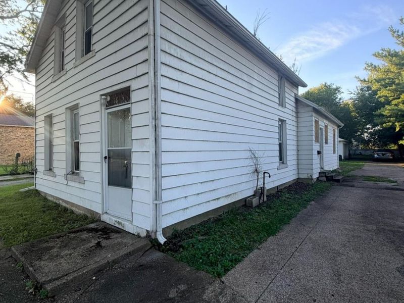 1815 West Monroe, Sandusky, OH 44870 Photo 2