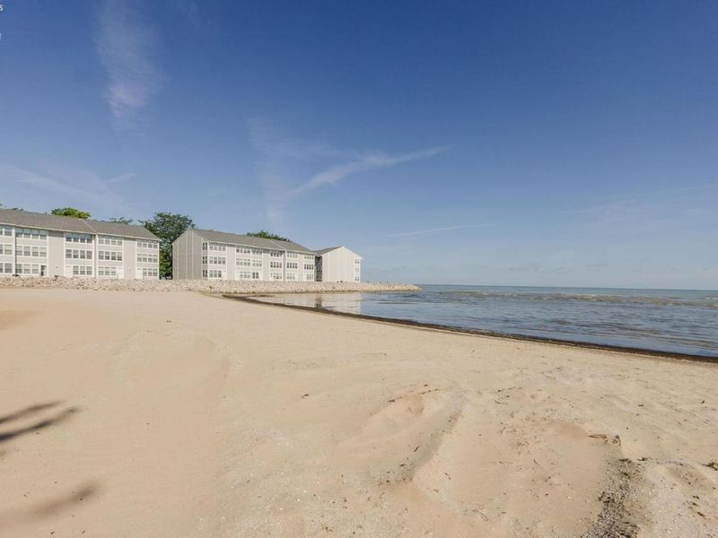 208 W Lakeshore, Unit D, Port Clinton, OH 43452 Photo 1