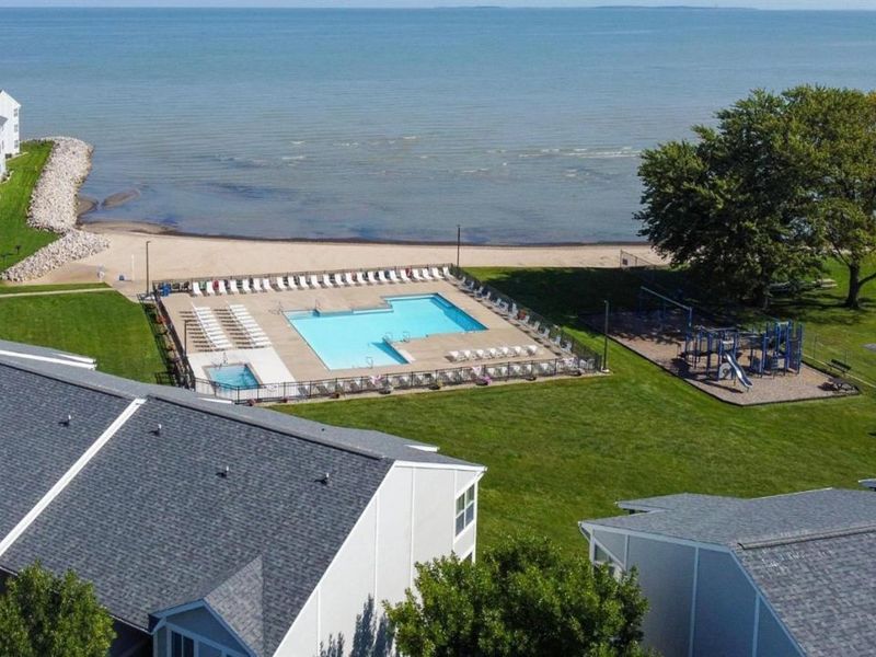 208 W Lakeshore, Unit D, Port Clinton, OH 43452 Photo 25