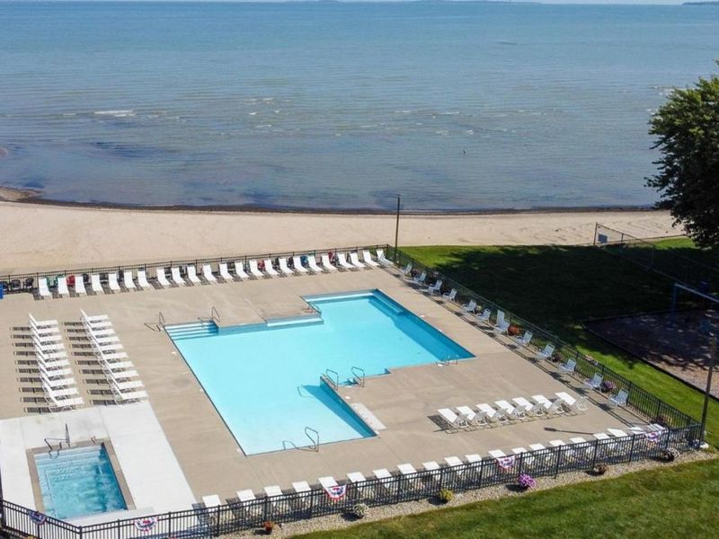 208 W Lakeshore, Unit D, Port Clinton, OH 43452 Photo 26