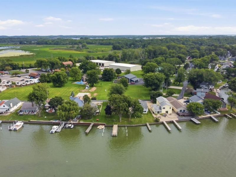 5835 E Saylor Street, Marblehead, OH 43440 Photo 48