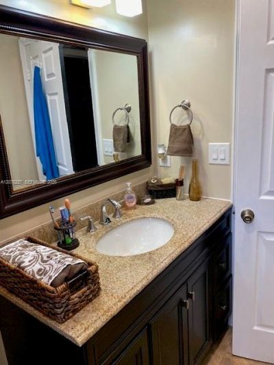 2766 NW 168th Ter , Miami Gardens, FL 33056 Photo