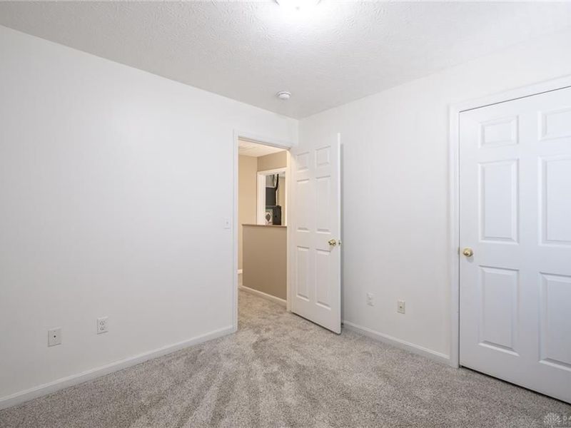 1127 Imperial Boulevard, Kettering, OH 45419 Photo 18