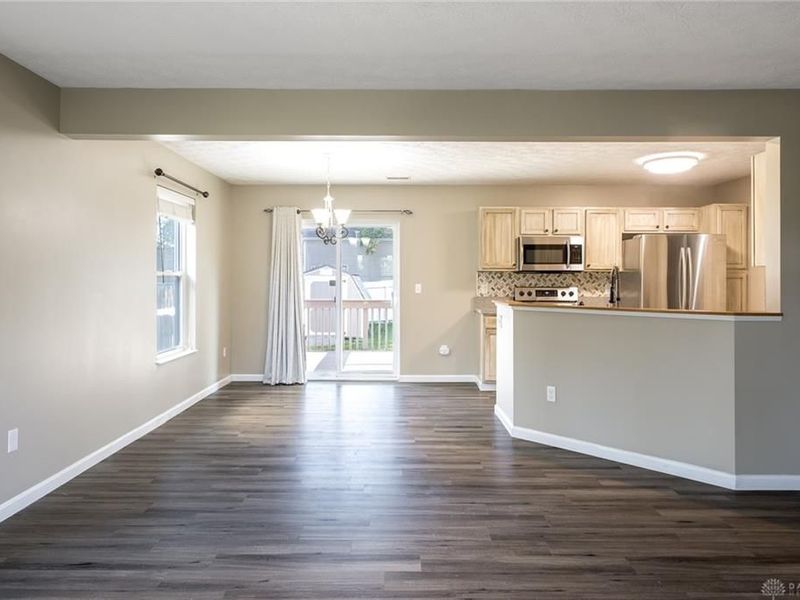 1127 Imperial Boulevard, Kettering, OH 45419 Photo 5