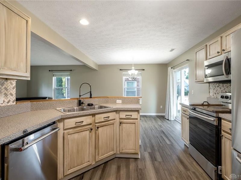 1127 Imperial Boulevard, Kettering, OH 45419 Photo 7