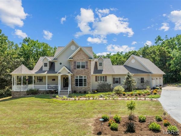 1690 Hackberry Drive, Union, MO 63084
