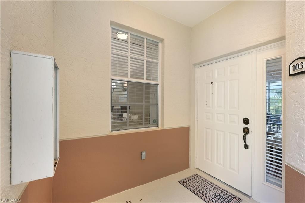 325 Dover Pl, Unit 103, Naples, FL 34104 Photo