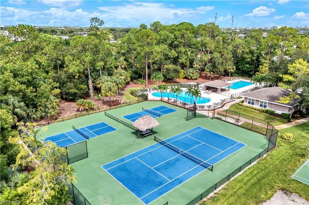 325 Dover Pl, Unit 103, Naples, FL 34104 Photo