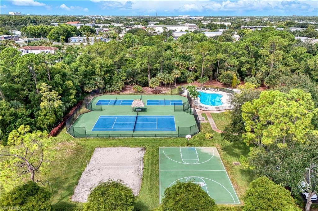 325 Dover Pl, Unit 103, Naples, FL 34104 Photo