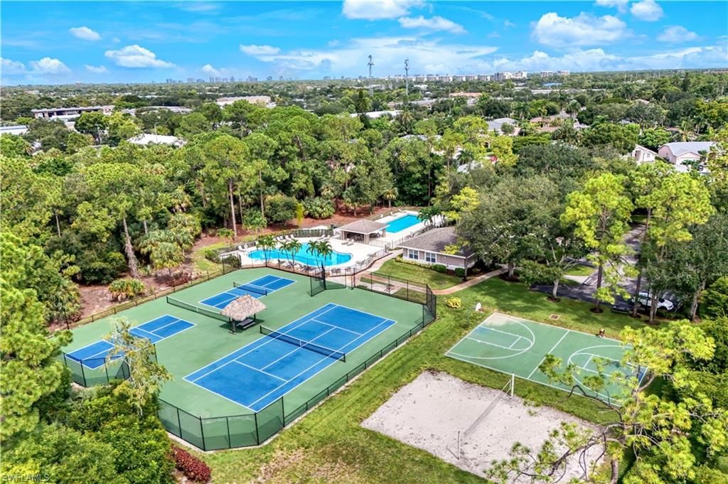 325 Dover Pl, Unit 103, Naples, FL 34104 Photo