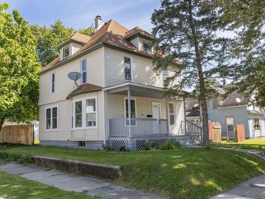 Property Image 1