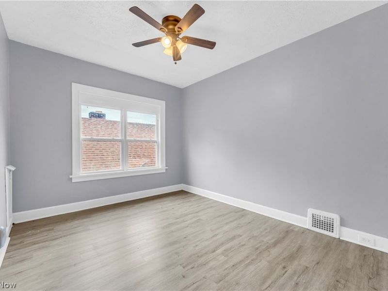 13605 Othello Avenue, Unit 4/UP, Cleveland, OH 44110 Photo 16