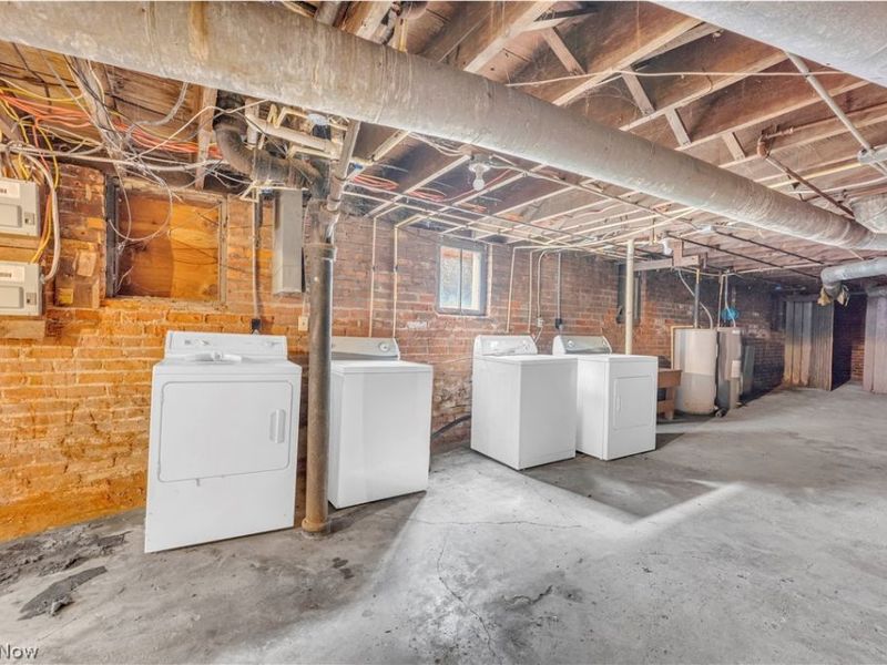 13605 Othello Avenue, Unit 4/UP, Cleveland, OH 44110 Photo 19