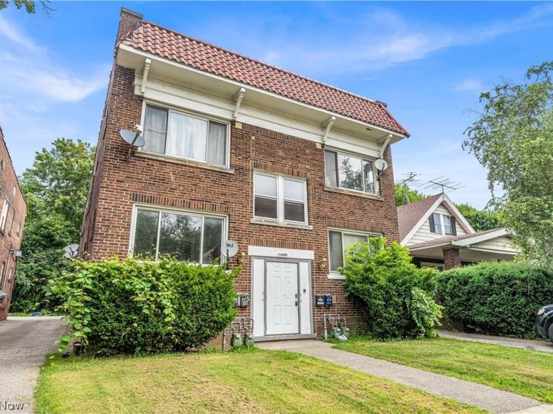 13605 Othello Avenue, Unit 4/UP, Cleveland, OH 44110 Photo 2