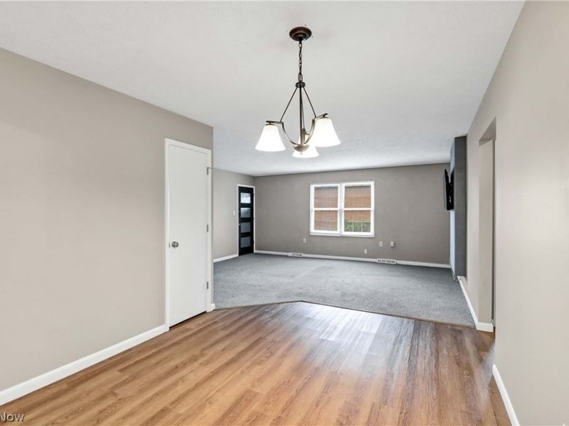 2823 Pease Drive, Unit D413, Rocky River, OH 44116 Photo 11