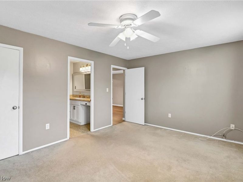 2823 Pease Drive, Unit D413, Rocky River, OH 44116 Photo 26
