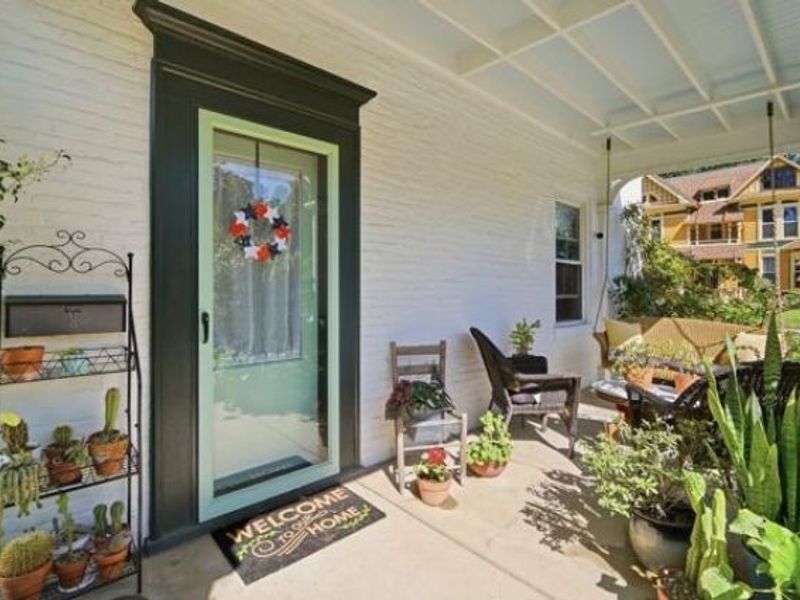 402 S High Street, Urbana, OH 43078 Photo 2
