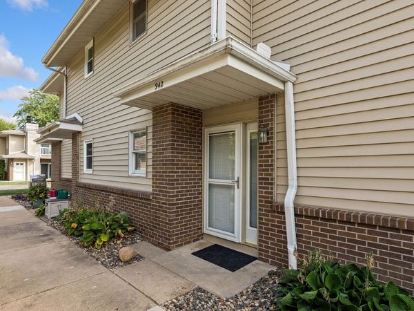942 E Travelers Trail , Unit 58, Burnsville, MN 55337