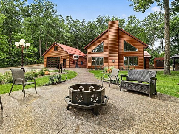 7643 Bear Road , Cushing, MN 56443