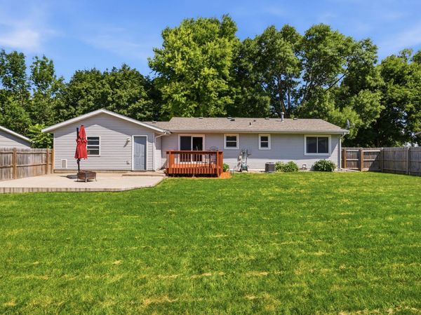 1217 27th Street NW, Willmar, MN 56201