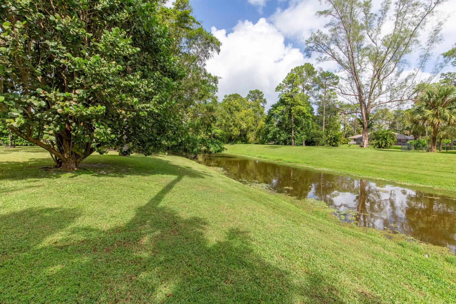 352 Window Rock Drive, Wellington, FL 33414 Photo
