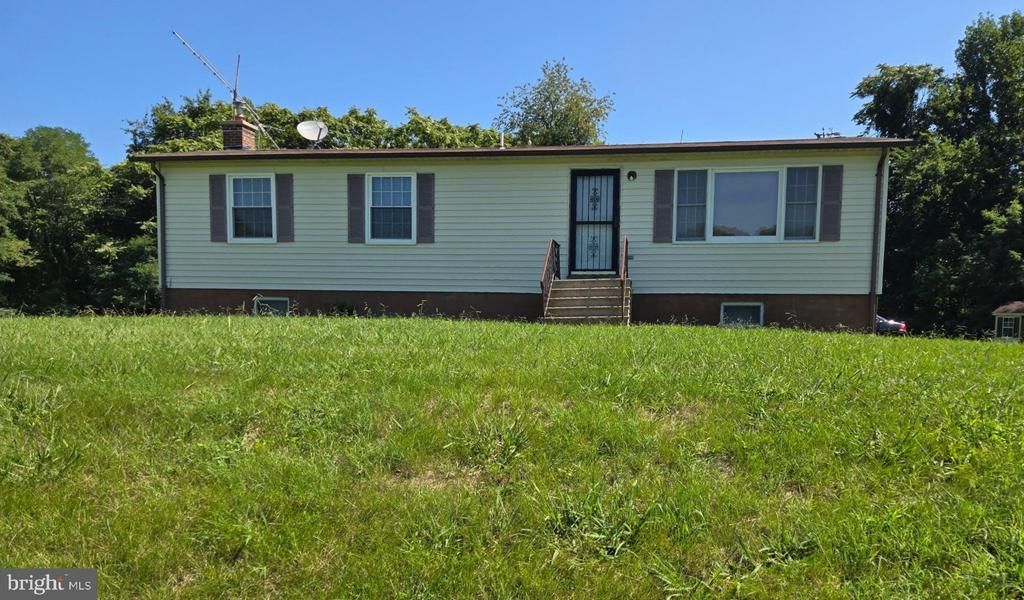 17635 EAGLE HARBOR ROAD , AQUASCO, MD 20608